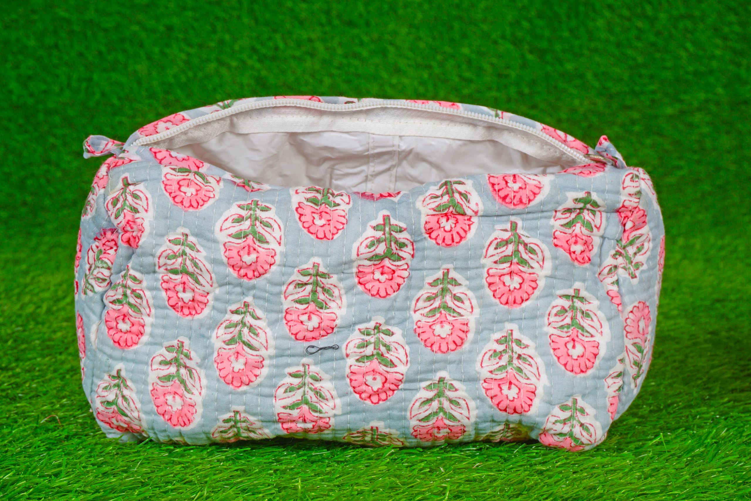 Indian Handmade Cotton Quilted Floral Toiletry Cosmetic Makeup Bag Blue A